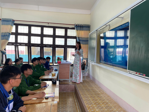 HỘI THI GIÁO VIÊN DẠY GIỎI Ở TRƯỜNG THPT DI LINH