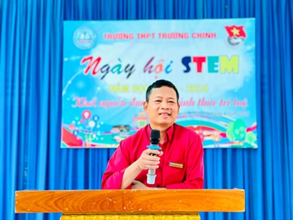 NGÀY HỘI STEM “KHƠI NGUỒN ĐAM MÊ, ĐÁNH THỨC TRÍ TUỆ” CỦA THẦY VÀ TRÒ TRƯỜNG THPT TRƯỜNG CHINH