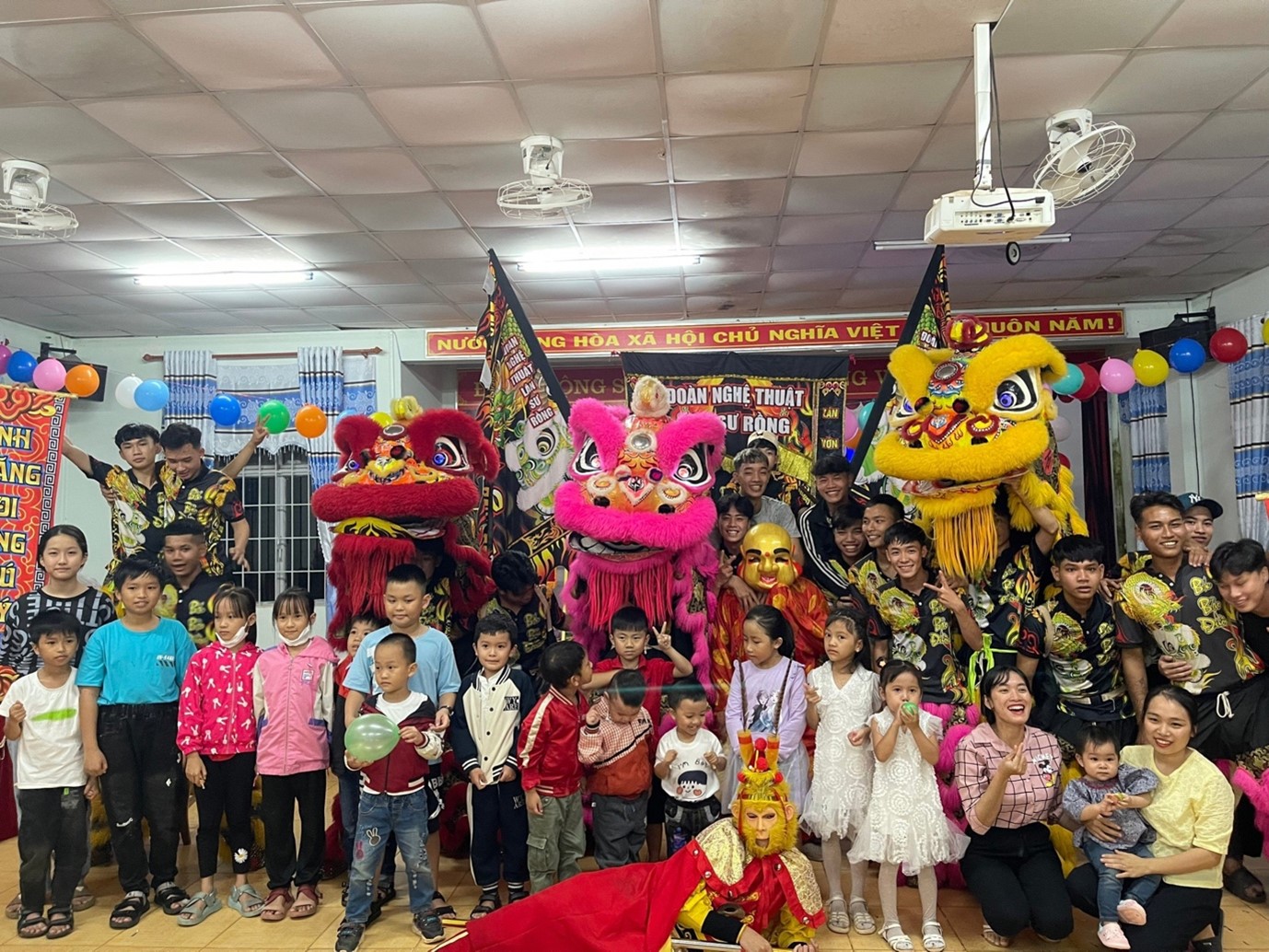 TRUNG THU Ý NGHĨA TẠI TRƯỜNG THCS&THPT LỘC BẮC