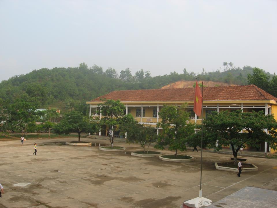 TRƯỜNG THPT GIA VIỄN SƠ KẾT ĐỢT THI ĐUA THỨ NHẤT