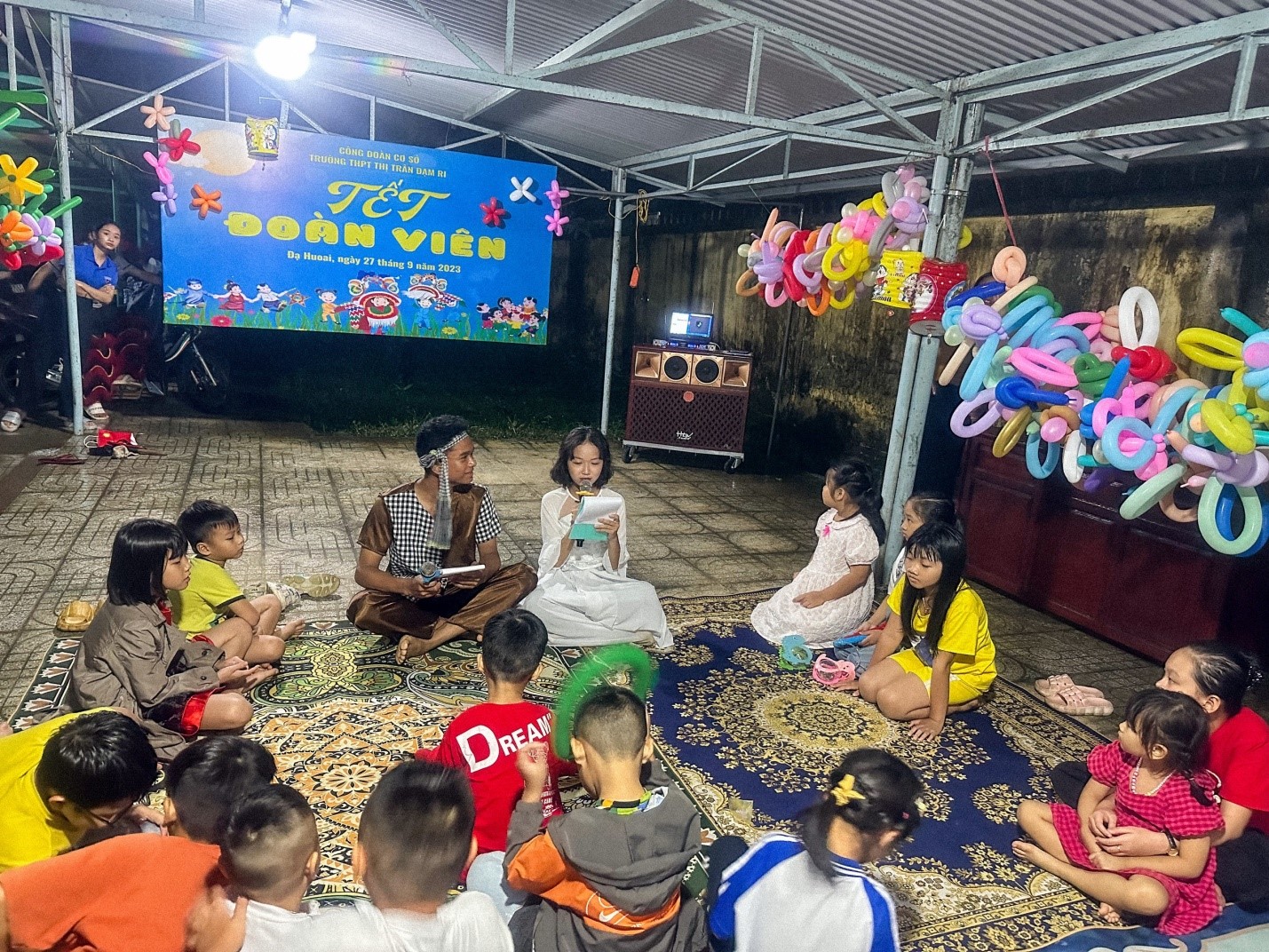 CÔNG ĐOÀN CƠ SỞ TRƯỜNG THPT THỊ TRẤN ĐẠM RI TỔ CHỨC TẾT ĐOÀN VIÊN NĂM 2023