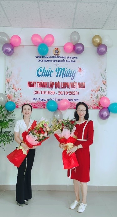 KHƠI DÒNG NHIỆT HUYẾT THÁNG 10