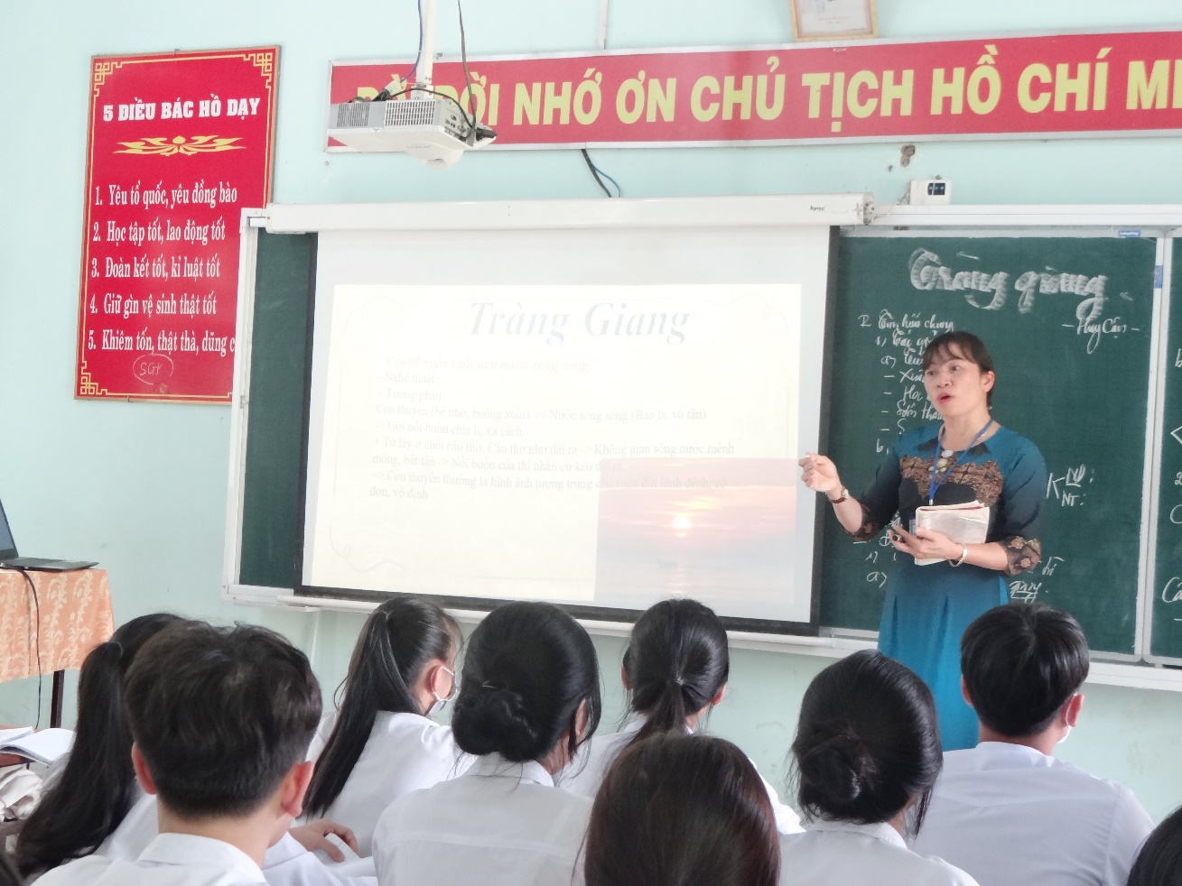 Hội thi Giáo viên dạy giỏi cấp trường năm học 2022-2023 - Trường THPT Cát tiên