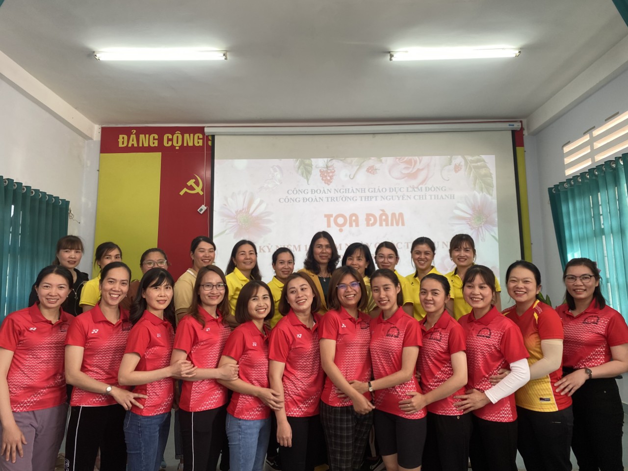 CĐCS TRƯỜNG THPT NGUYỄN CHÍ THANH TỔ CHỨC TOẠ ĐÀM KỈ NIỆM 113 NĂM NGÀY QUỐC TẾ PHỤ NỮ 8/3