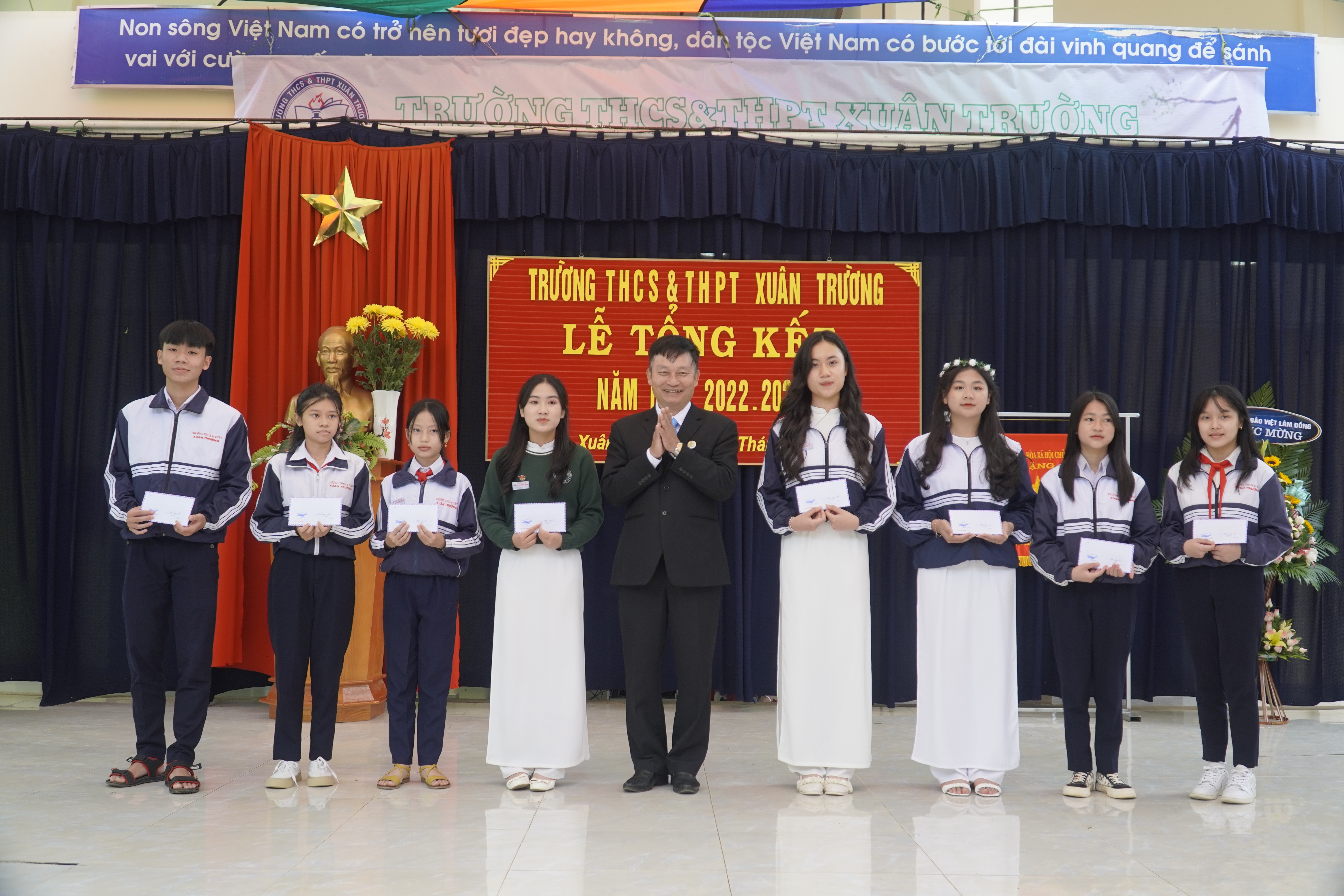 Trường THCS & THPT Xuân Trường tổng kết năm học 2022 - 2023