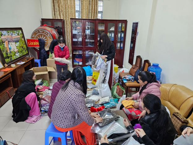 CÔNG ĐOÀN CƠ SỞ TRƯỜNG THPT TRẦN PHÚ VỚI CHƯƠNG TRÌNH “ TRAO GỬI YÊU THƯƠNG CHO MÙA TẾT ĐONG ĐẦY”