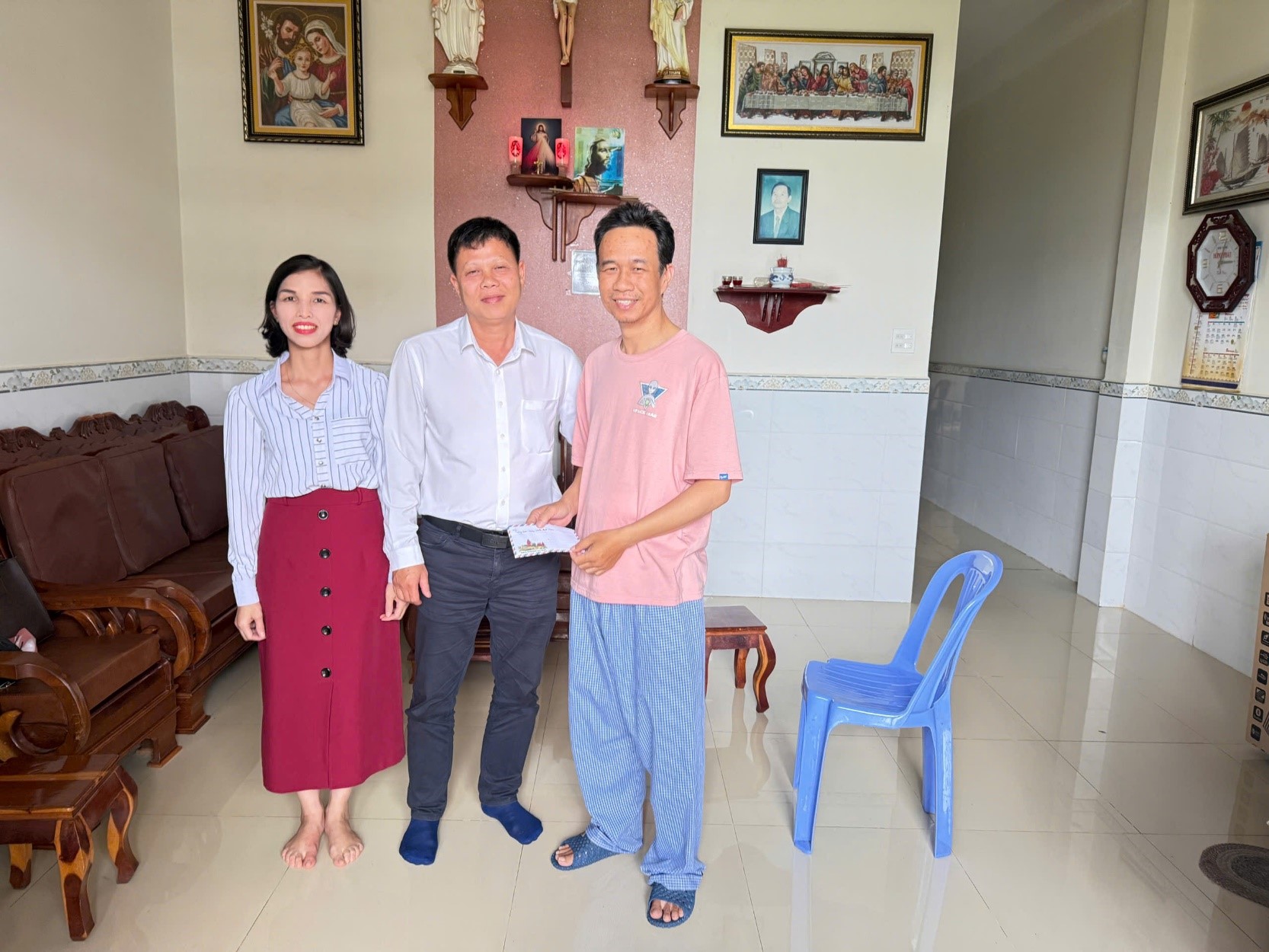 CÔNG ĐOÀN GIÁO DỤC LÂM ĐỒNG CHĂM LO ĐỜI SỐNG VẬT CHẤT, TINH THẦN CHO CÔNG ĐOÀN VIÊN CƠ SỞ TRƯỜNG THPT BẢO LÂM