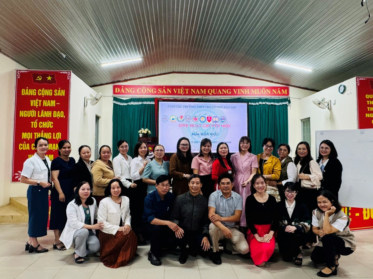 TỔ CHỨC SINH HOẠT CHUYÊN MÔN LIÊN TRƯỜNG THPT CỤM THÀNH PHỐ BẢO LỘC NĂM HỌC 2024-2025