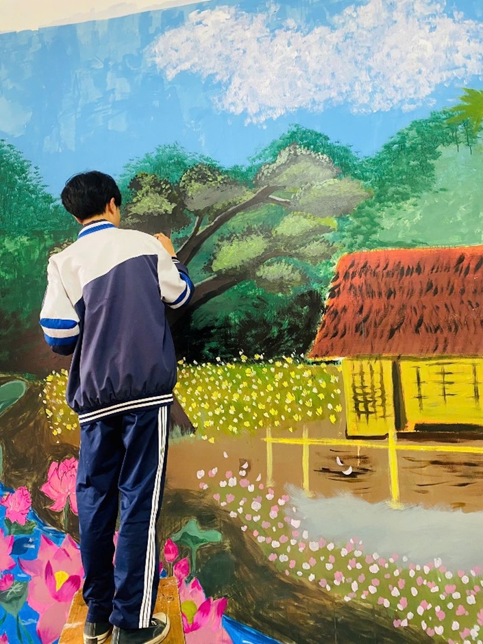 BÙI THỊ XUÂN TỰ HÀO HƯỚNG ĐẾN “TRƯỜNG HỌC XANH - TƯƠNG LAI XANH”