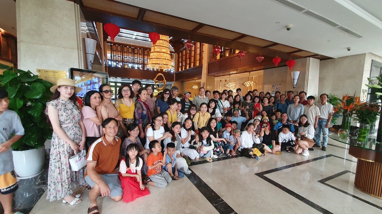 CÔNG ĐOÀN CƠ SỞ TRƯỜNG THPT DI LINH  TỔ CHỨC THAM QUAN DU LỊCH  NHÂN NGÀY QUỐC TẾ PHỤ NỮ 8 – 3