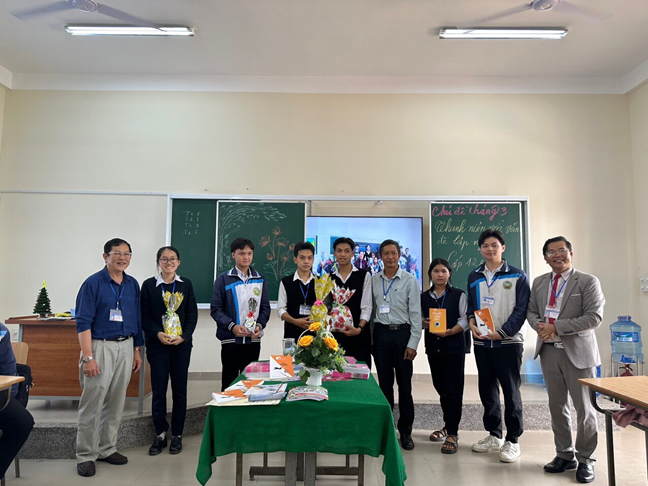 TRƯỜNG THPT DI LINH TỔ CHỨC HỘI THI “NÉT ĐẸP HỘI THI GIÁO VIÊN CHỦ NHIỆM LỚP GIỎI”