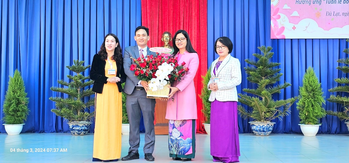 CÔNG ĐOÀN TRƯỜNG THPT TRẦN PHÚ SÔI NỔI CÁC HOẠT ĐỘNG CHÀO MỪNG NGÀY  QUỐC TẾ PHỤ NỮ 8/3