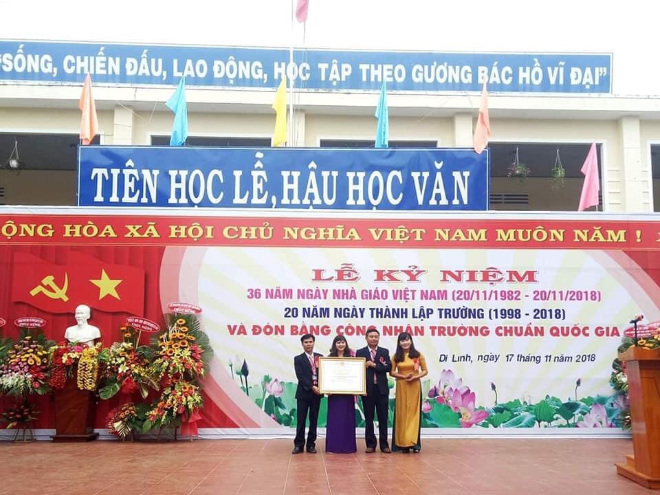 NGƯỜI ĐI GIEO MẦM TRI THỨC