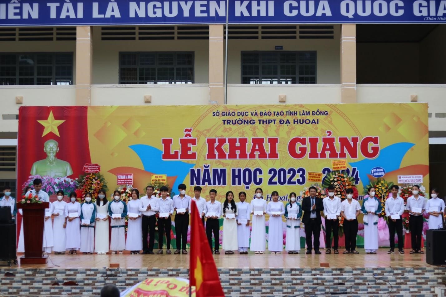 TRƯỜNG THPT ĐẠ HUOAI KHAI GIẢNG NĂM HỌC MỚI 2023-2024